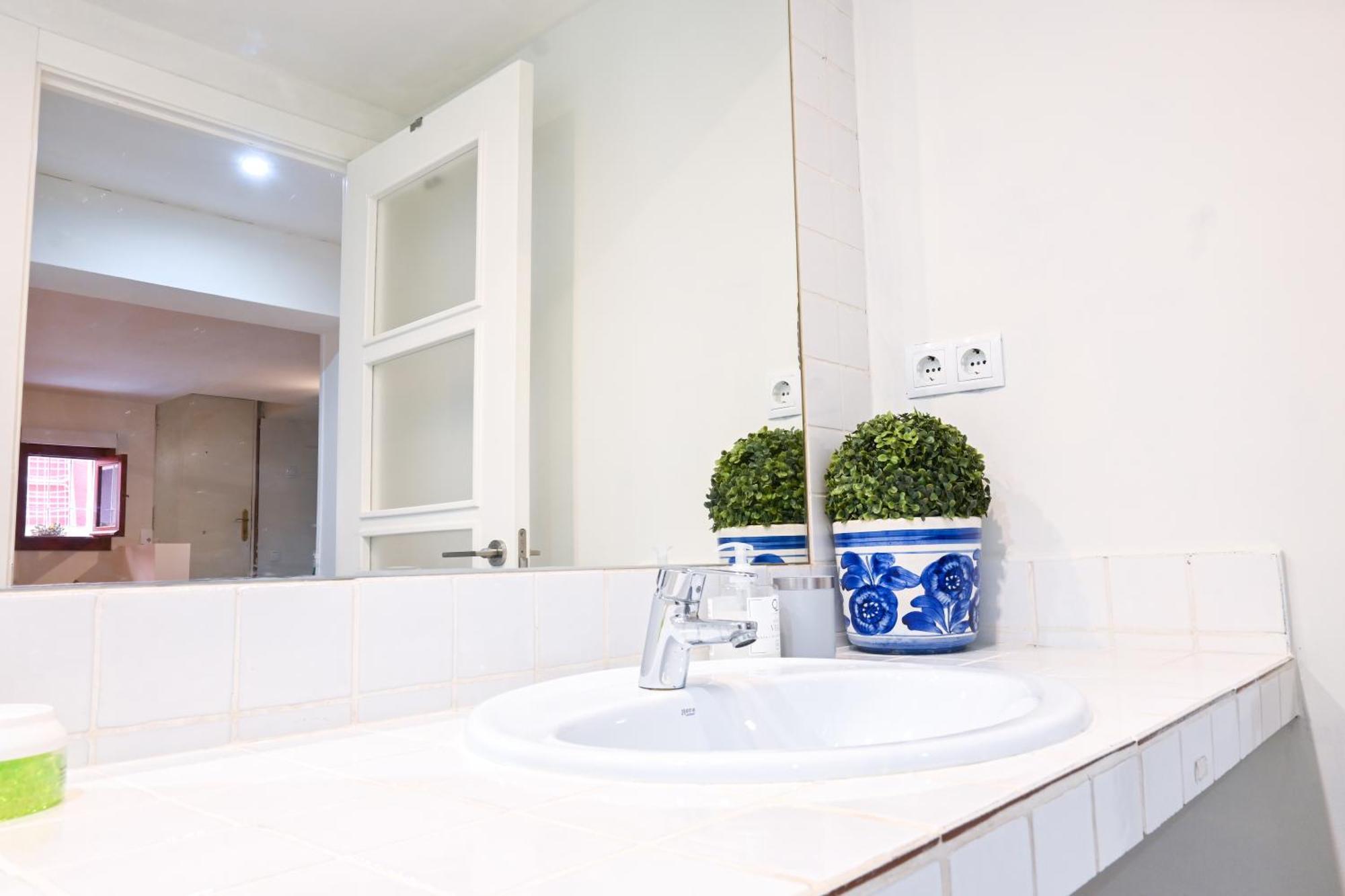 For You Rentals Alfonso XIII Apartment Temporal Axiii83 Madrid Exteriör bild