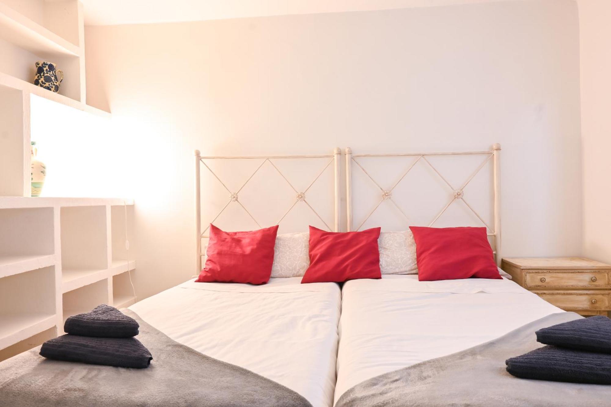 For You Rentals Alfonso XIII Apartment Temporal Axiii83 Madrid Exteriör bild