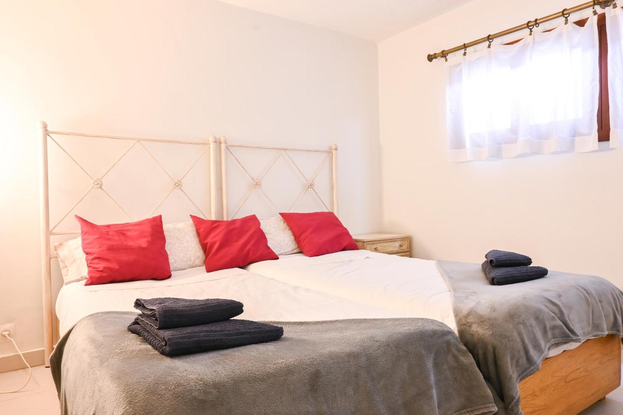 For You Rentals Alfonso XIII Apartment Temporal Axiii83 Madrid Exteriör bild